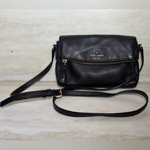 Kate Spade New York Cobble Hill  Mini Carson Black Leather Crossbody Bag